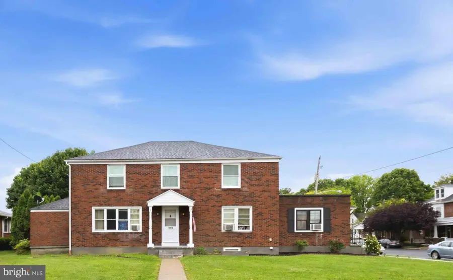 400 E Maple St, Palmyra, PA 17078 - #2