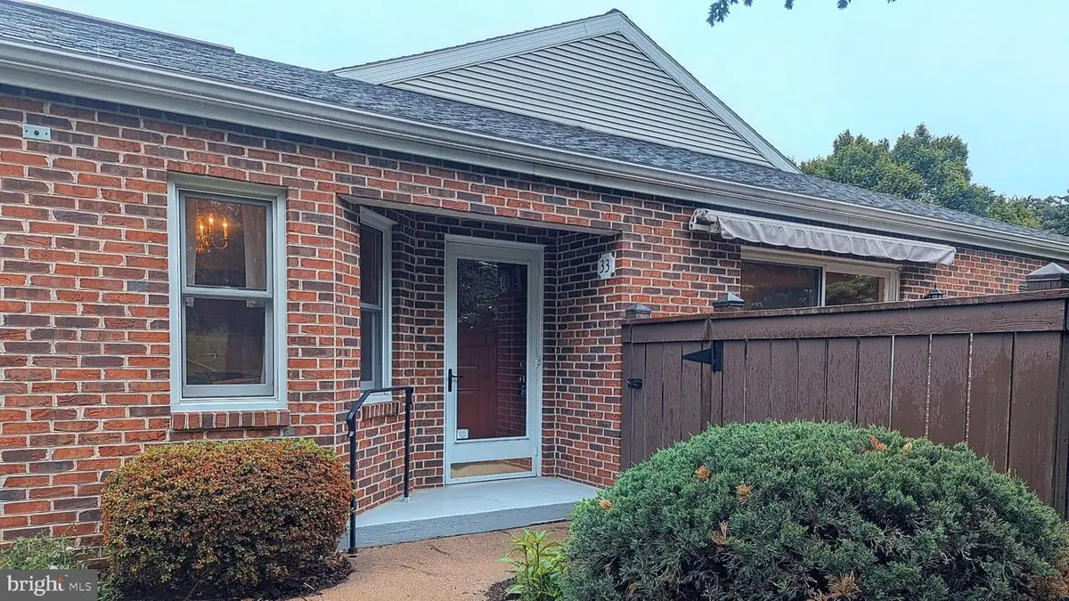 33 Woodland Est, Lebanon, PA 17042 - #1