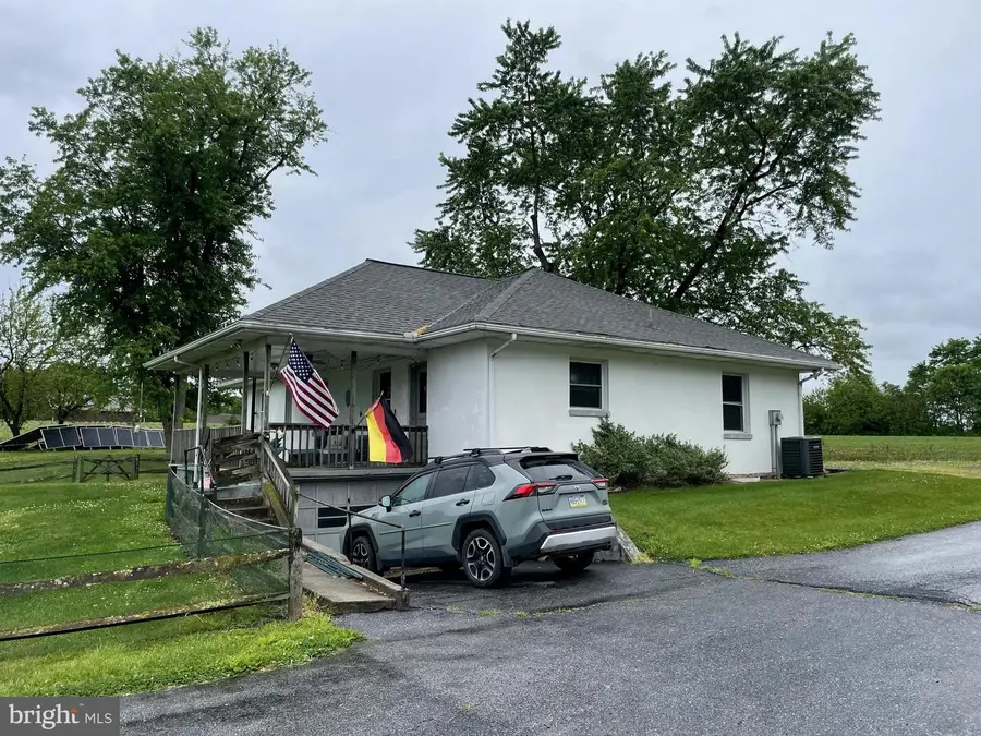 1955 S Forge Rd, Palmyra, PA 17078 - #2