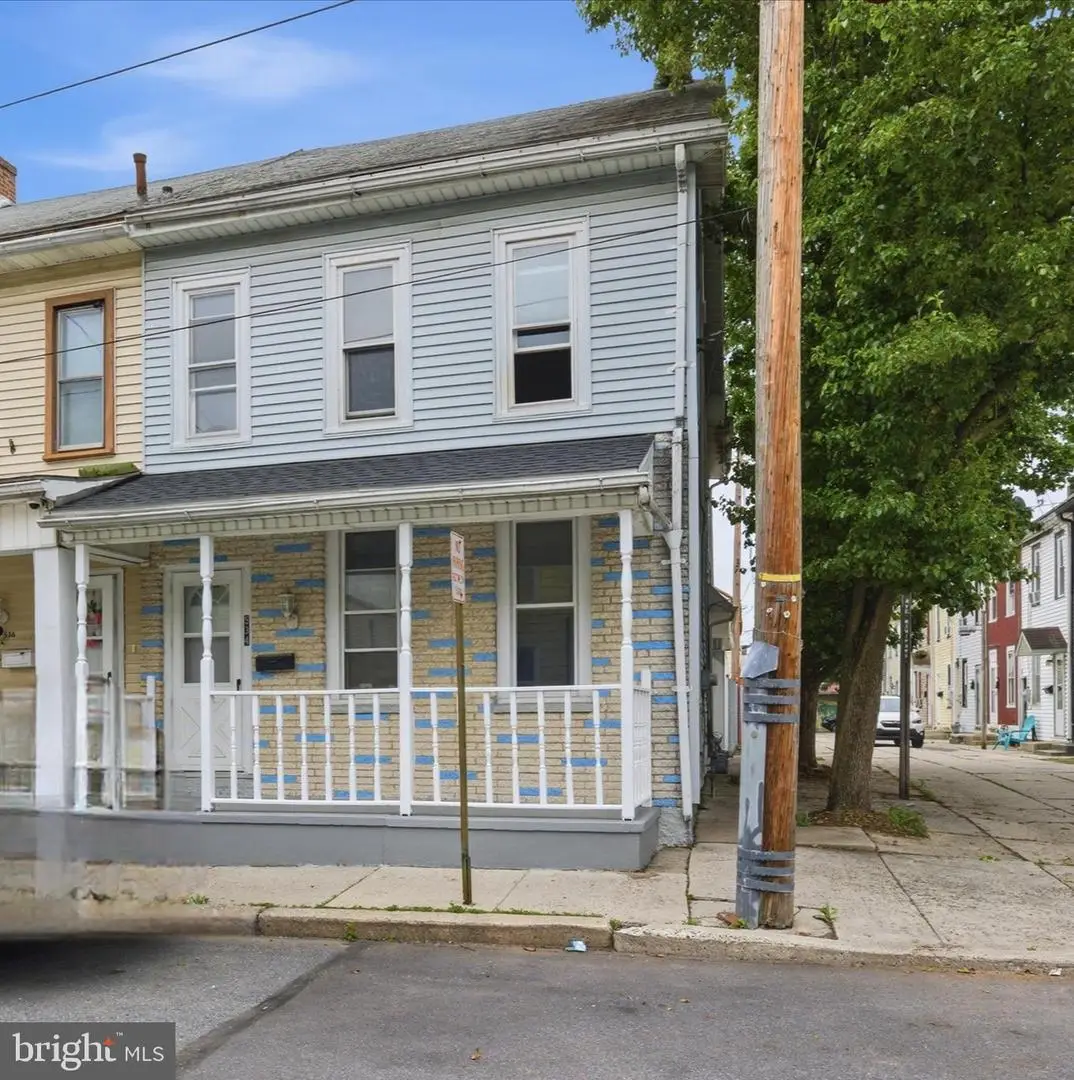 534 N 11th St, Lebanon, PA 17046 - #1