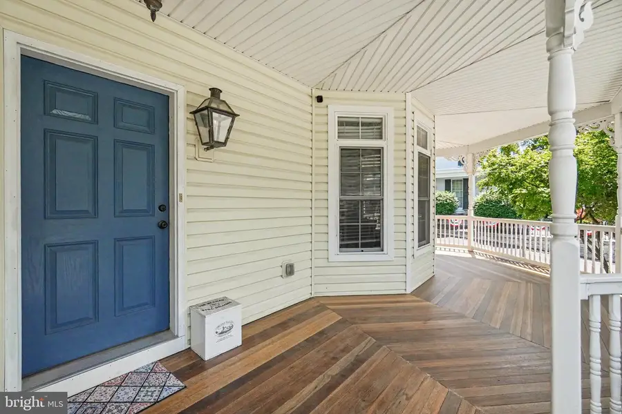 304 E Main St, Annville, PA 17003 - #2