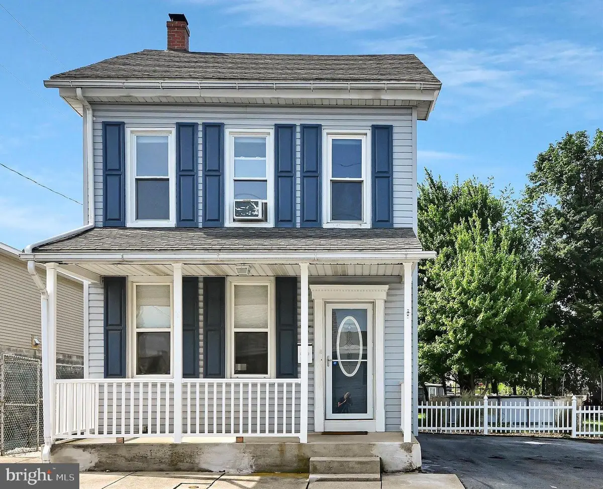24 Folmer St, Lebanon, PA 17042 - #1