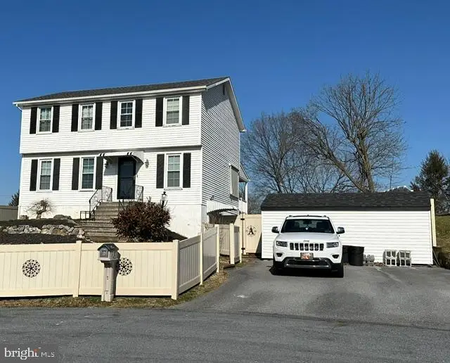 6 Cherry Ln, Newmanstown, PA 17073 - #1