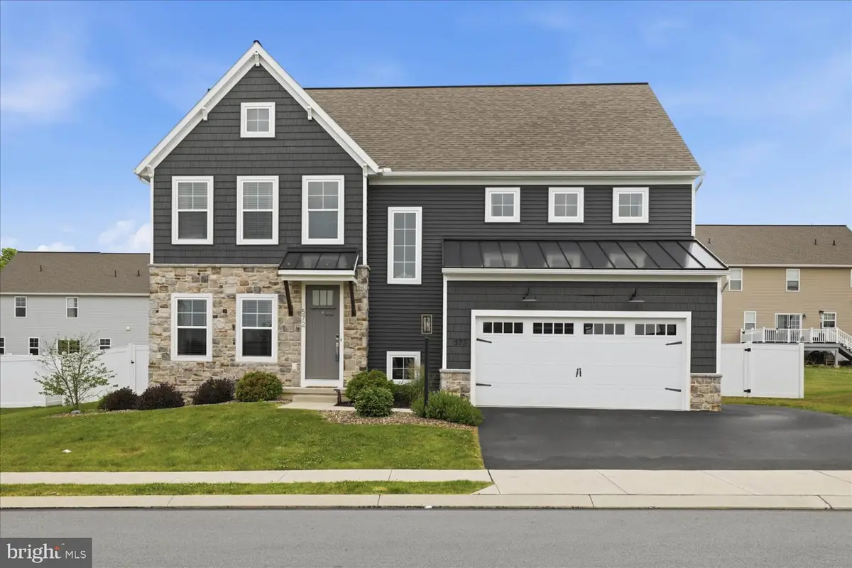 572 Nottingham Way, Annville, PA 17003 - #1