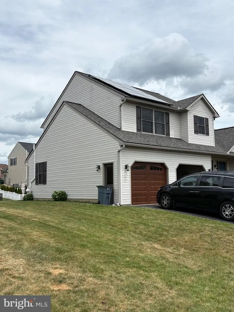 152 Twin Creeks Dr, Jonestown, PA 17038 - #2