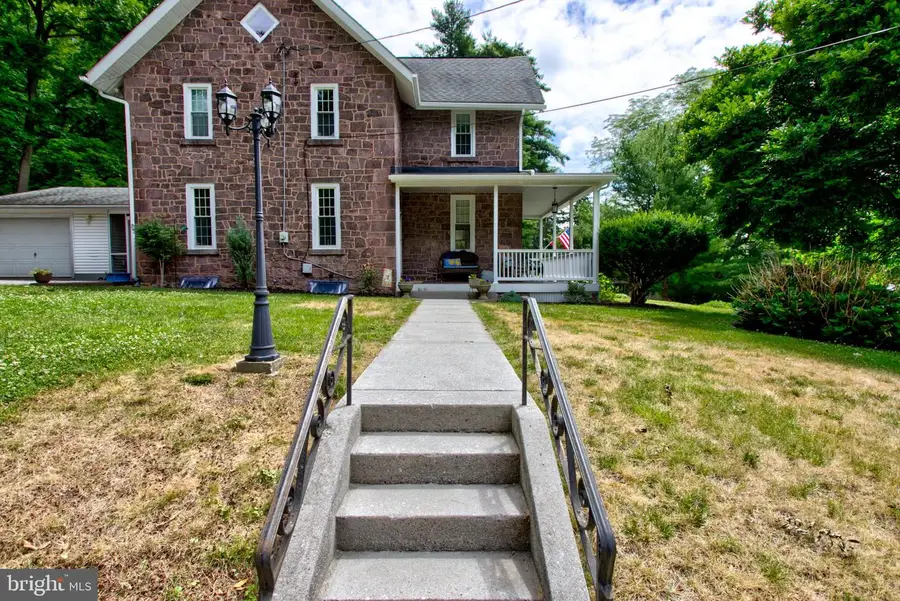 298 Boyd St, Lebanon, PA 17042 - #2