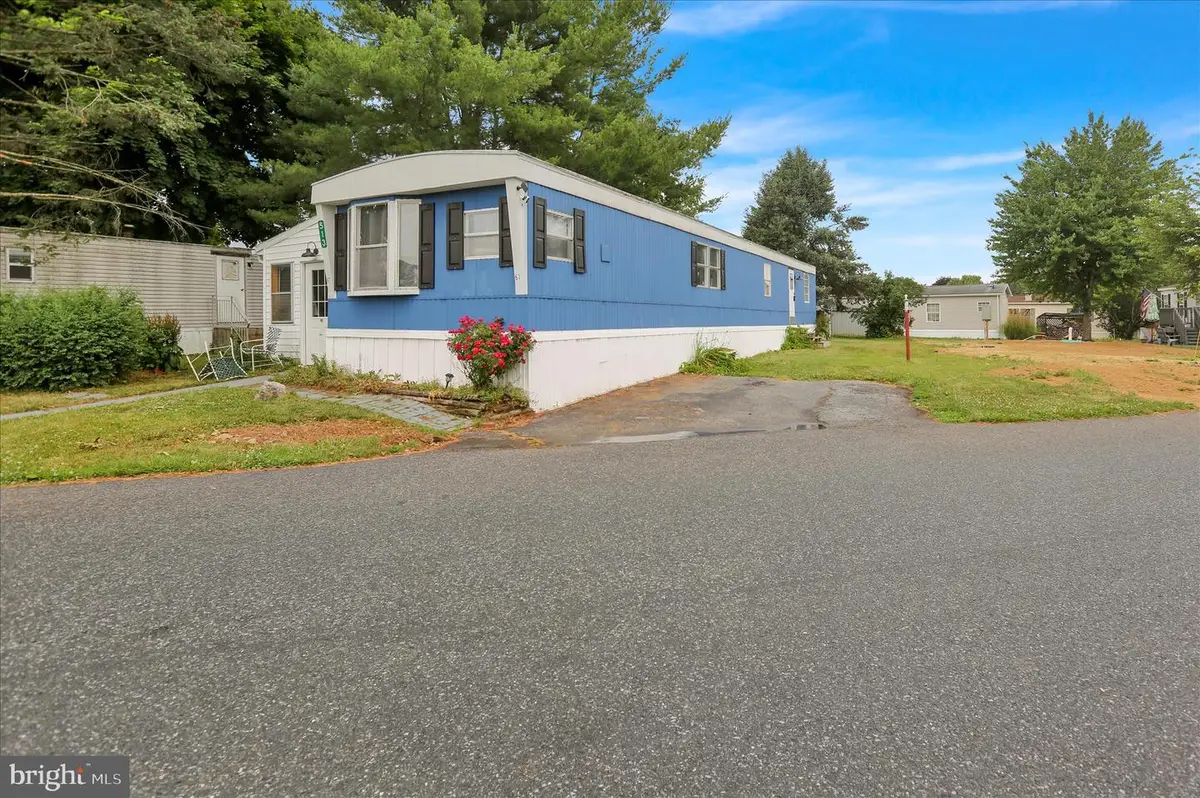 513 Palm City Park, Annville, PA 17003 - #1