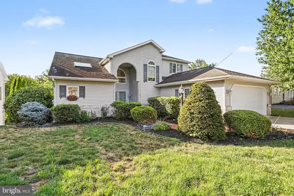 532 Waterside Cir L-0133, LEBANON, PA 17042