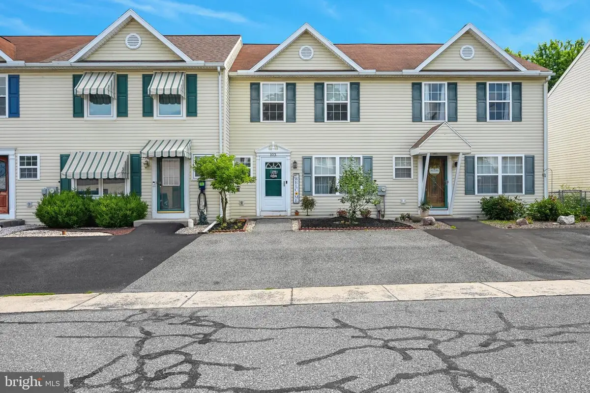 103 Peach, Newmanstown, PA 17073 - #1