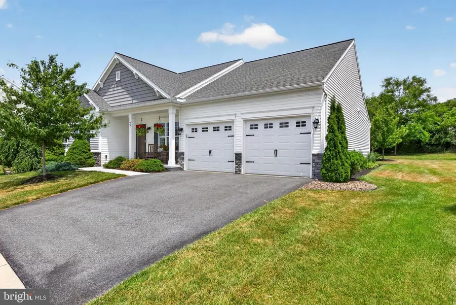 27 Finch Dr, Annville, PA 17003 - #2