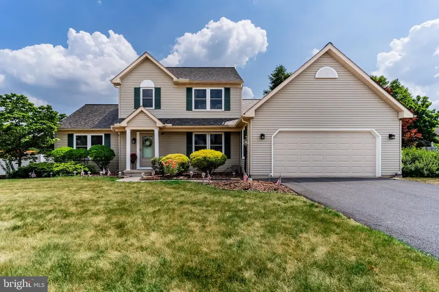 140 N Thistledown Dr, Palmyra, PA 17078 - #2