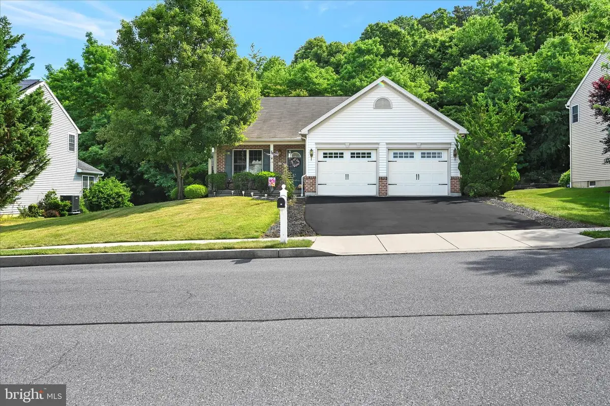 14 Cranberry Ct, Lebanon, PA 17046 - #1