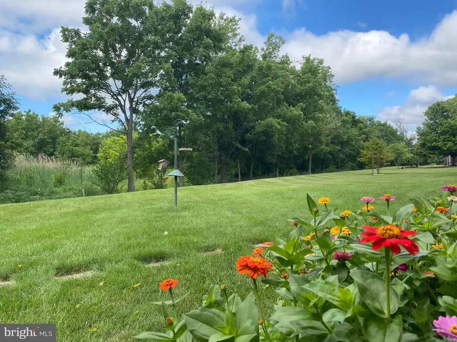 115 Arbor Dr, Myerstown, PA 17067 - #2