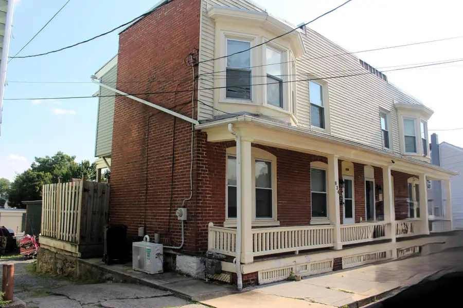 834 Locust St, Lebanon, PA 17042 - #3