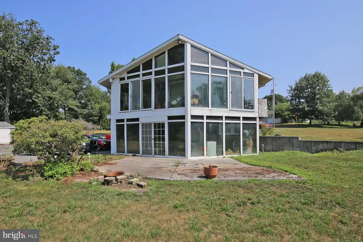 301 Golf Rd, Myerstown, PA 17067 - #1