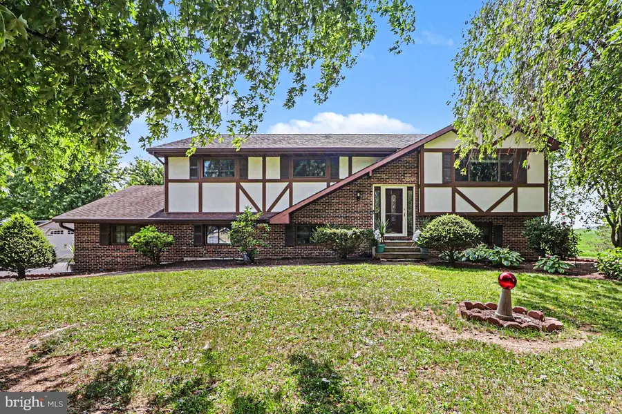 330 Colt Dr, Grantville, PA 17028 - #2
