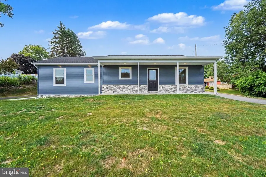 418 Elm St, Lebanon, PA 17042 - #2