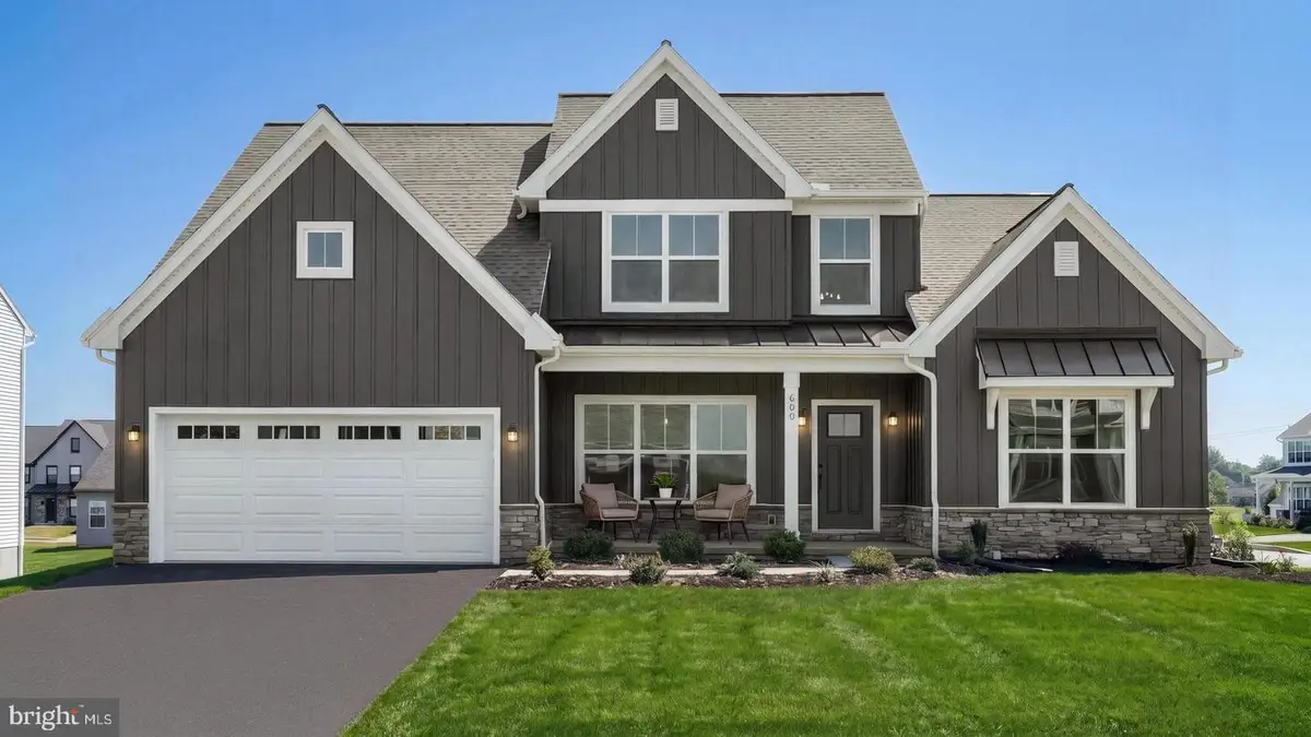 600 Sunset Blvd, Annville, PA 17003 - #1