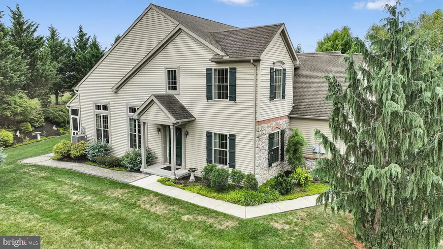 812 Briar Edge Ct, Lebanon, PA 17046 - #3