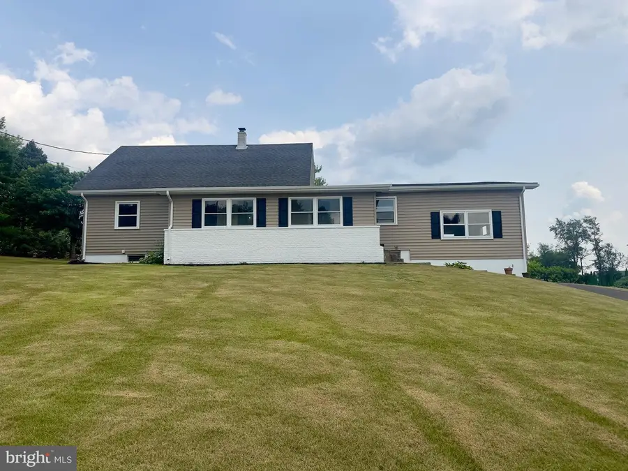2008 Weavertown Rd L-0153, Lebanon, PA 17046 - #2