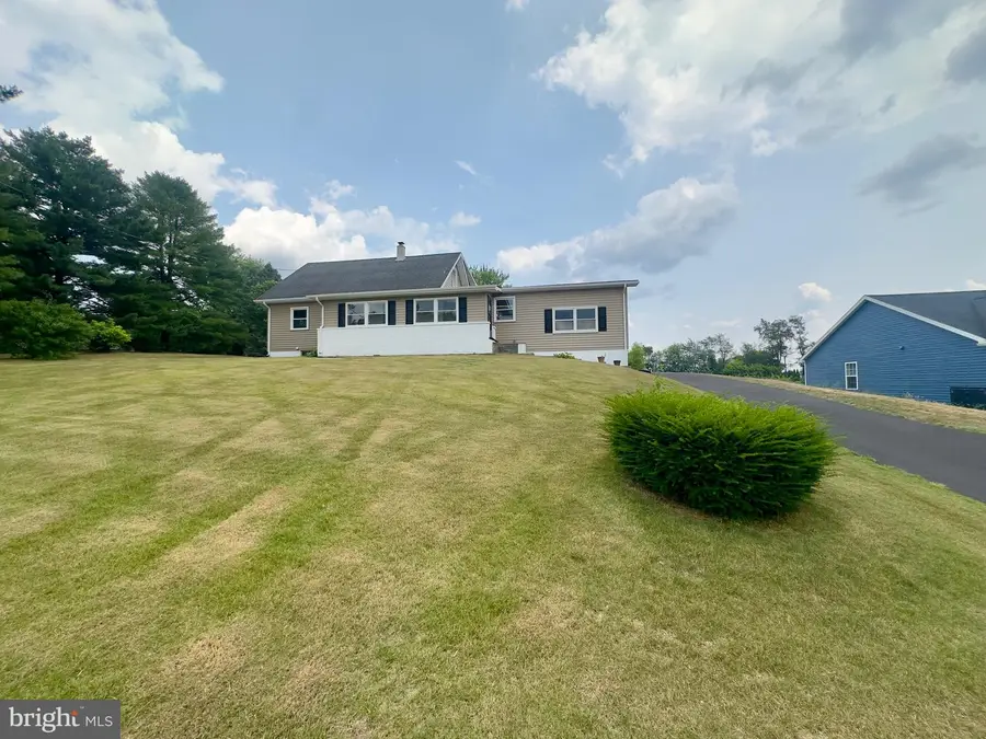2008 Weavertown Rd L-0153, Lebanon, PA 17046 - #3
