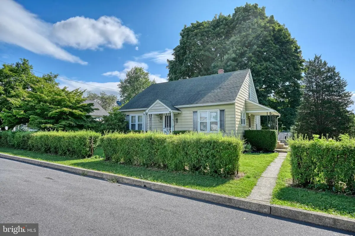 698 N 2nd Ave, Lebanon, PA 17046 - #1