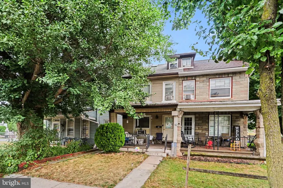 523 E Walnut St, Lebanon, PA 17042 - #2