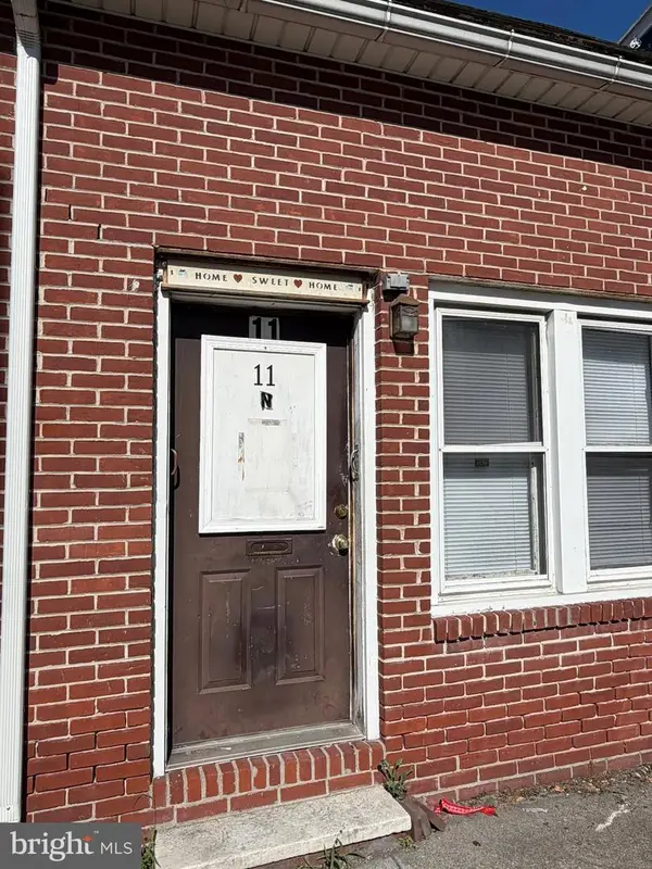 11 N 6th St, LEBANON, PA 17046