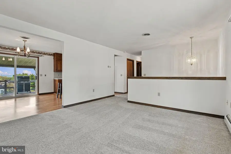 403 Birch Ln, Lebanon, PA 17046 - #2