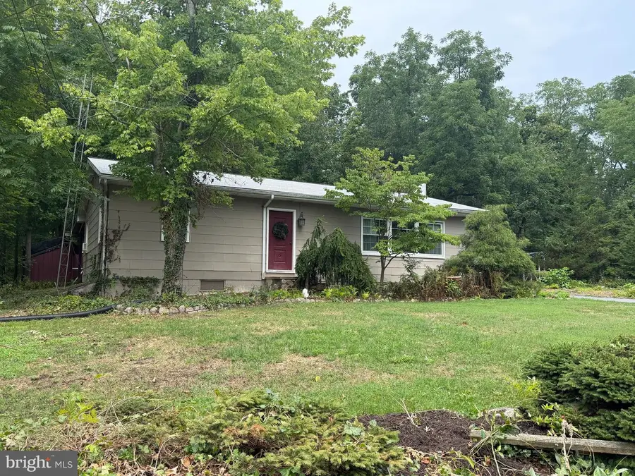 117 Lakeside Dr, Fredericksburg, PA 17026 - #2