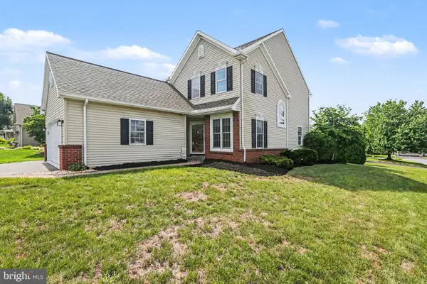 470 Oak Ln, PALMYRA, PA 17078