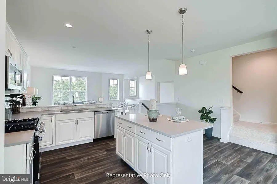 197 Marissa Ct, Newmanstown, PA 17073 - #3