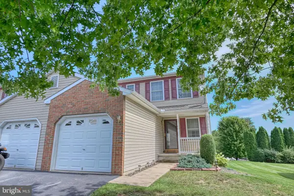 9 Grasshopper Ct, MYERSTOWN, PA 17067