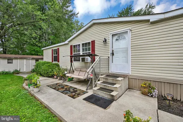 101-a Northcrest Park, LEBANON, PA 17046