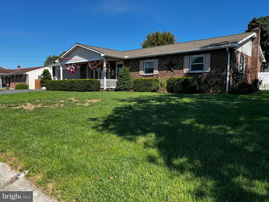 931 Oak Ln, Lebanon, PA 17046 - #3