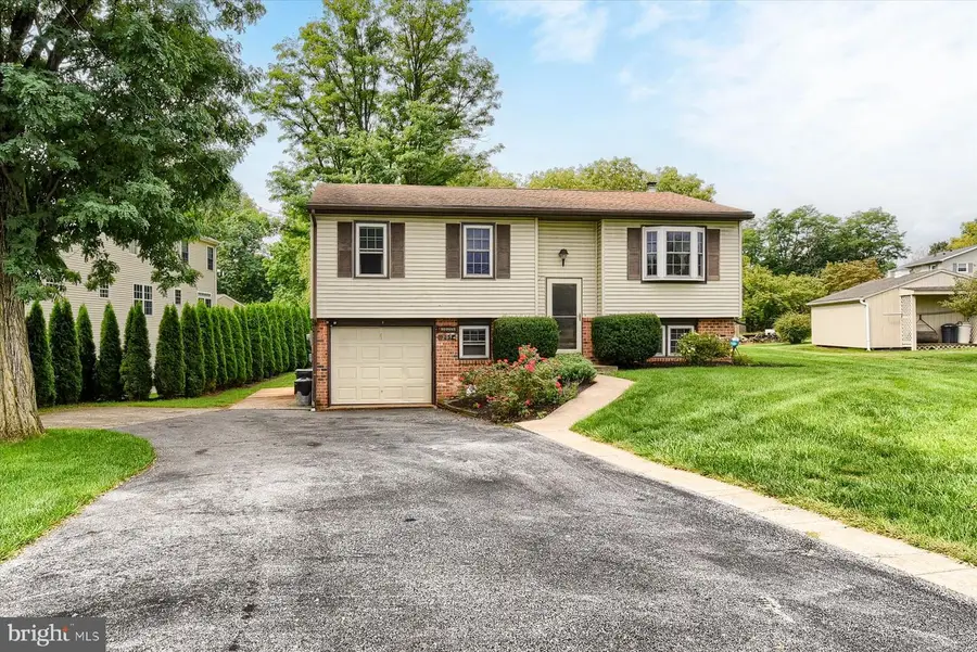 205 S Long St, Annville, PA 17003 - #2
