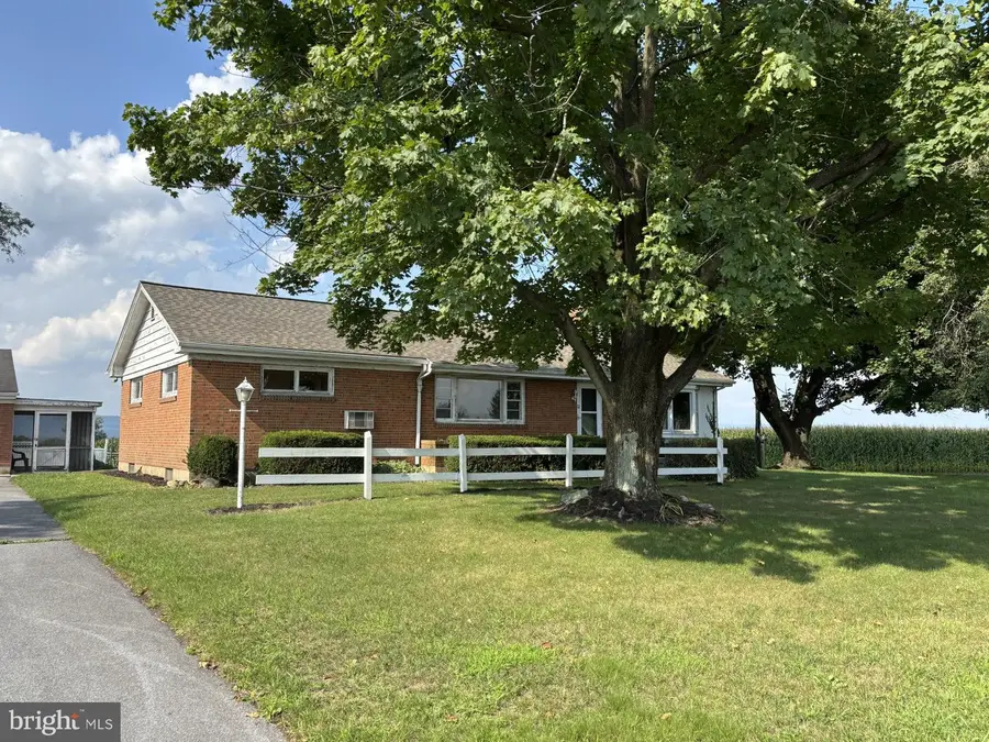 1762 Blacks Bridge Rd, Annville, PA 17003 - #2