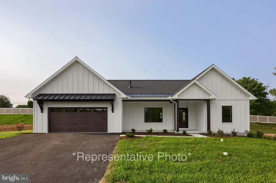 Grove Ln, Myerstown, PA 17067 - #2