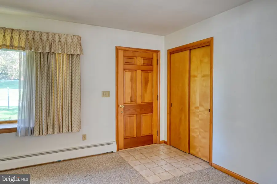 1315 Fonderwhite Rd, Lebanon, PA 17042 - #3
