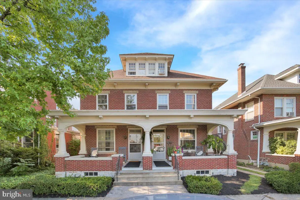 43 E Maple St, Palmyra, PA 17078 - #1