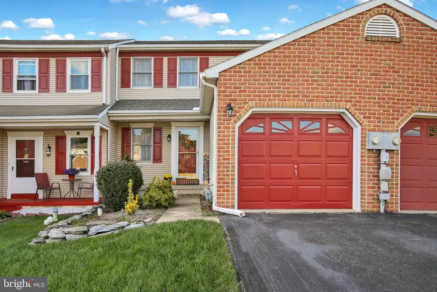 128 Palm Ln, Lebanon, PA 17042 - #2