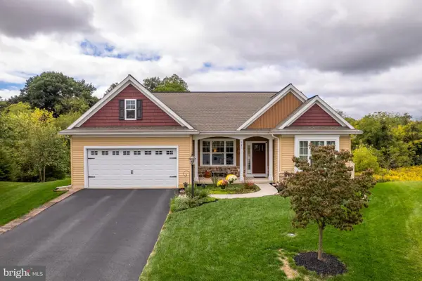 761 Fieldstone Dr, ANNVILLE, PA 17003