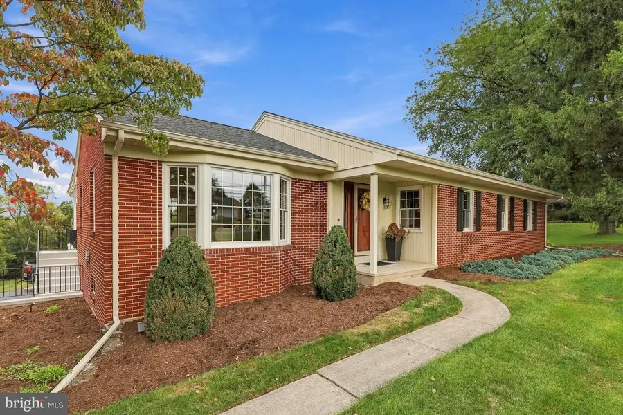 1412 Old Forge Rd, Annville, PA 17003 - #2