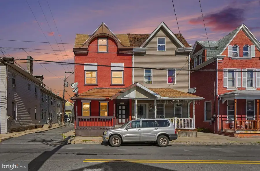 921 Lehman St, Lebanon, PA 17046 - #2