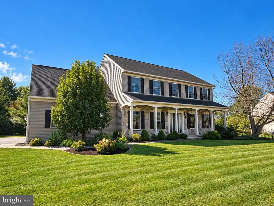 502 Stonebridge Dr, Lebanon, PA 17042 - #2