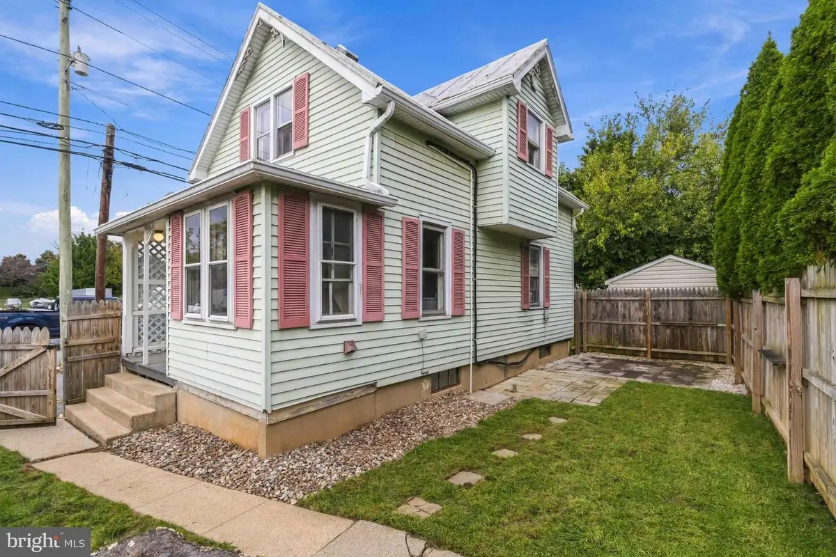 350 W North Ave, Palmyra, PA 17078 - #1