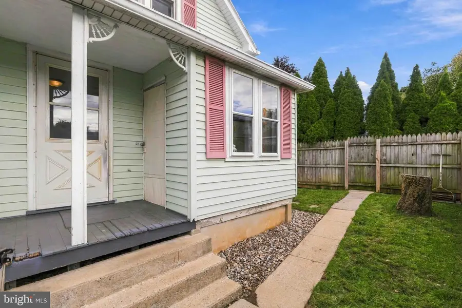 350 W North Ave, Palmyra, PA 17078 - #3