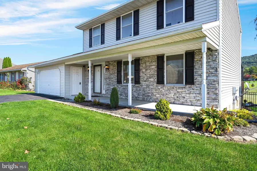 73 Edgemont Ln, Newmanstown, PA 17073 - #3