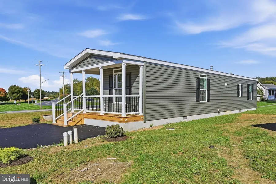 855 Lois Ln, Lebanon, PA 17046 - #2
