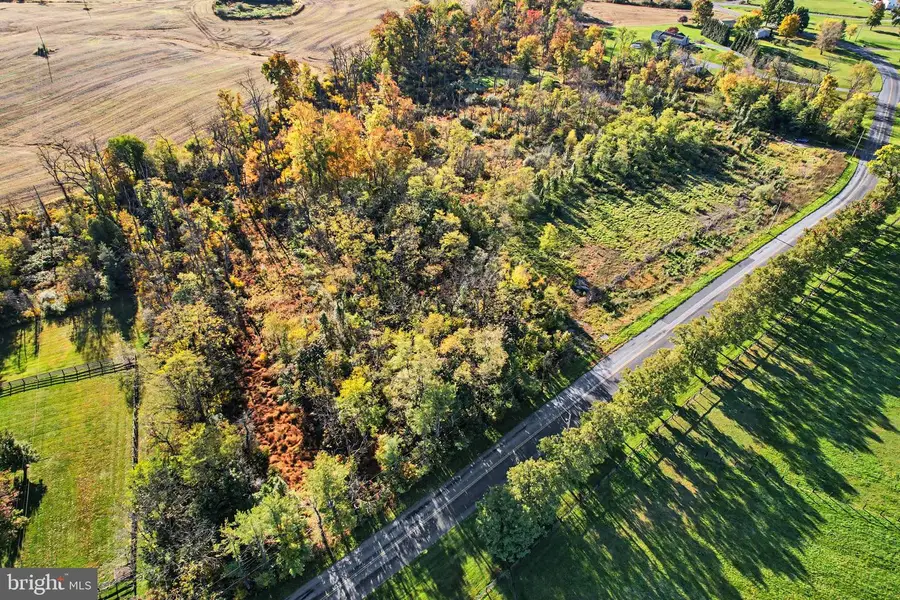 56 Bullfrog Rd, Grantville, PA 17028 - #2